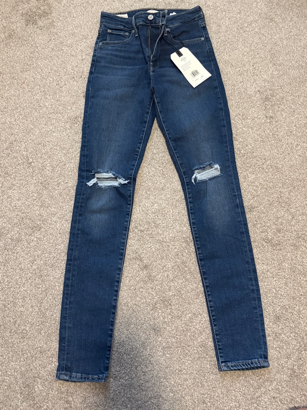 Levi's Dark Blue Skinny Jeans with Knee Rips